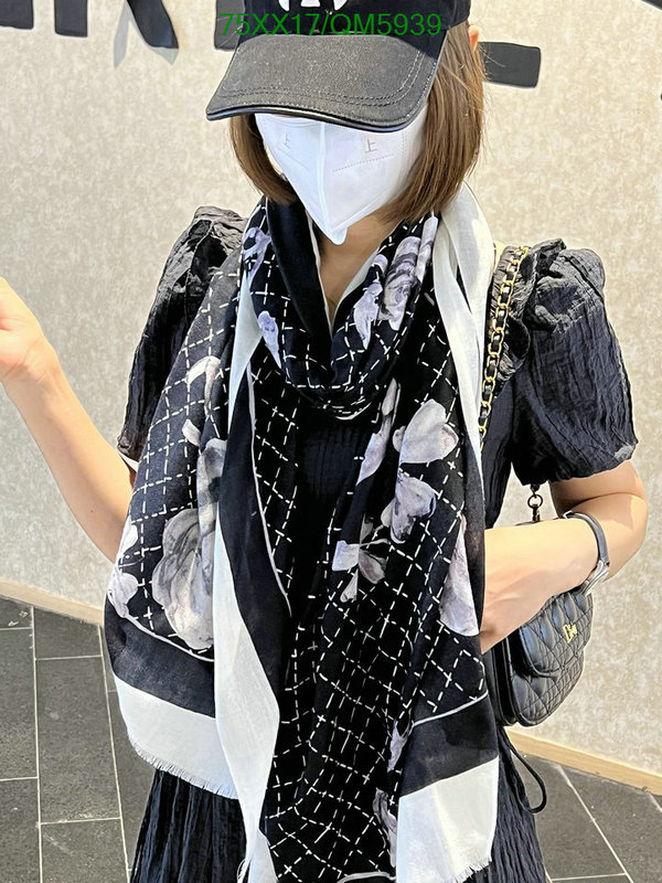 Chanel-Scarf Code: QM5939 $: 75USD