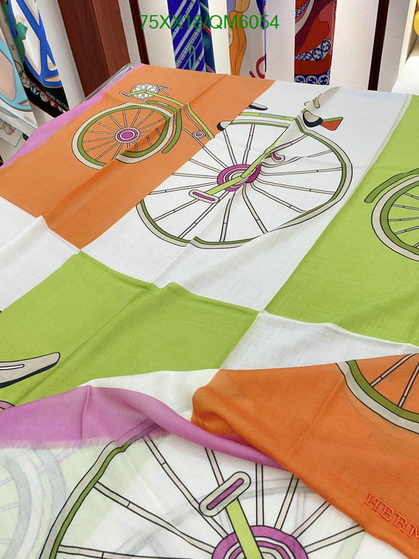 Hermes-Scarf Code: QM6054 $: 75USD