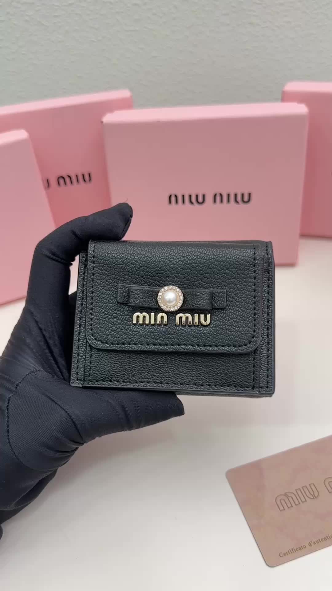 Miu Miu-Wallet-4A Quality Code: QT5400 $: 45USD