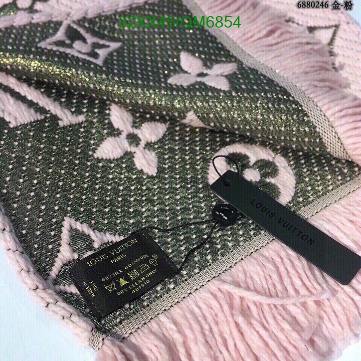 LV-Scarf Code: QM6854 $: 32USD