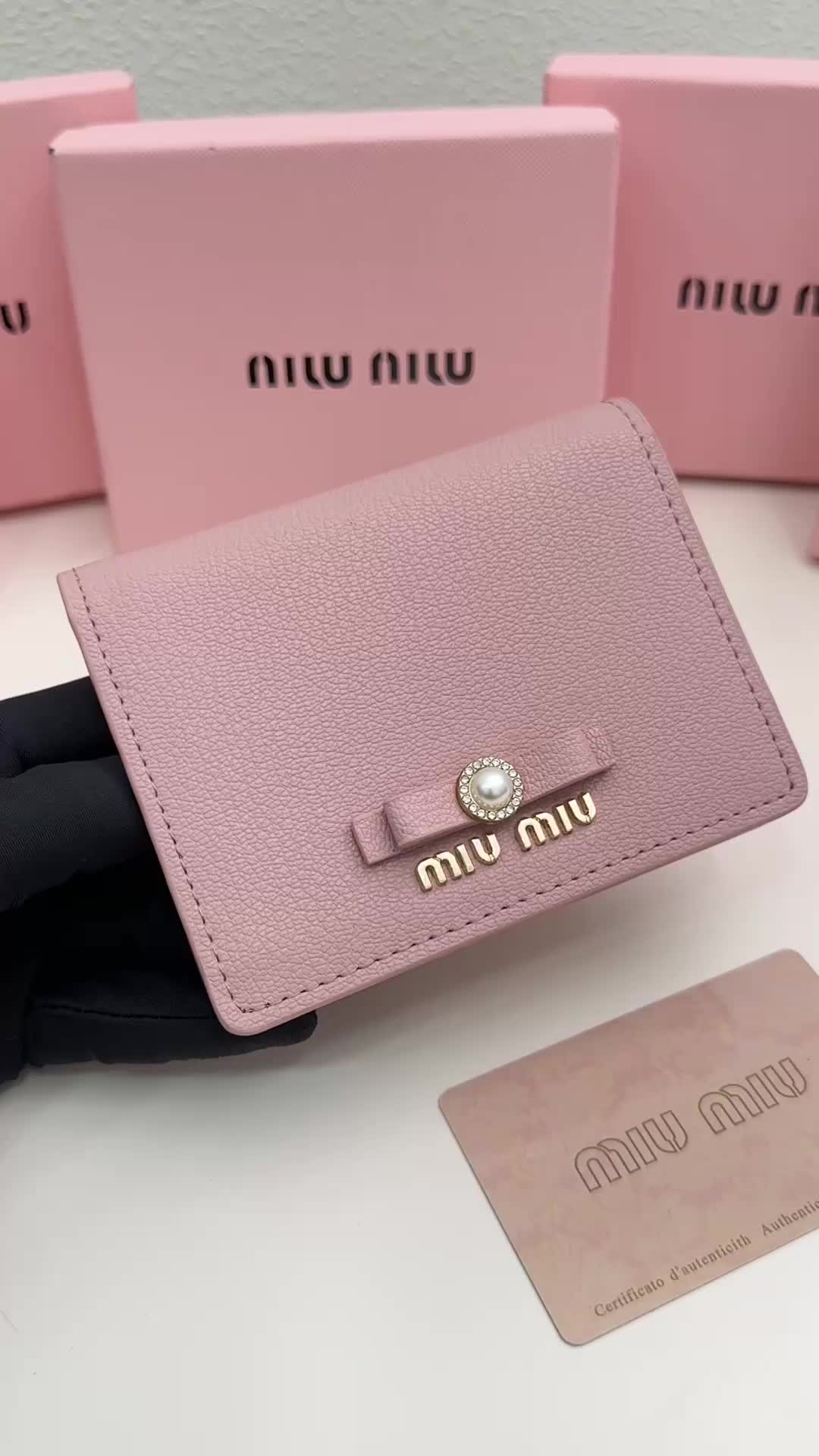 Miu Miu-Wallet-4A Quality Code: QT5399 $: 45USD