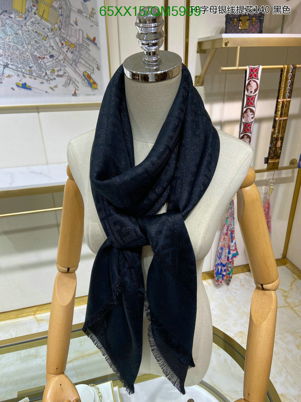 Fendi-Scarf Code: QM5999 $: 65USD