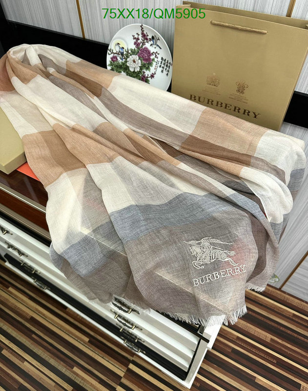 Burberry-Scarf Code: QM5905 $: 75USD