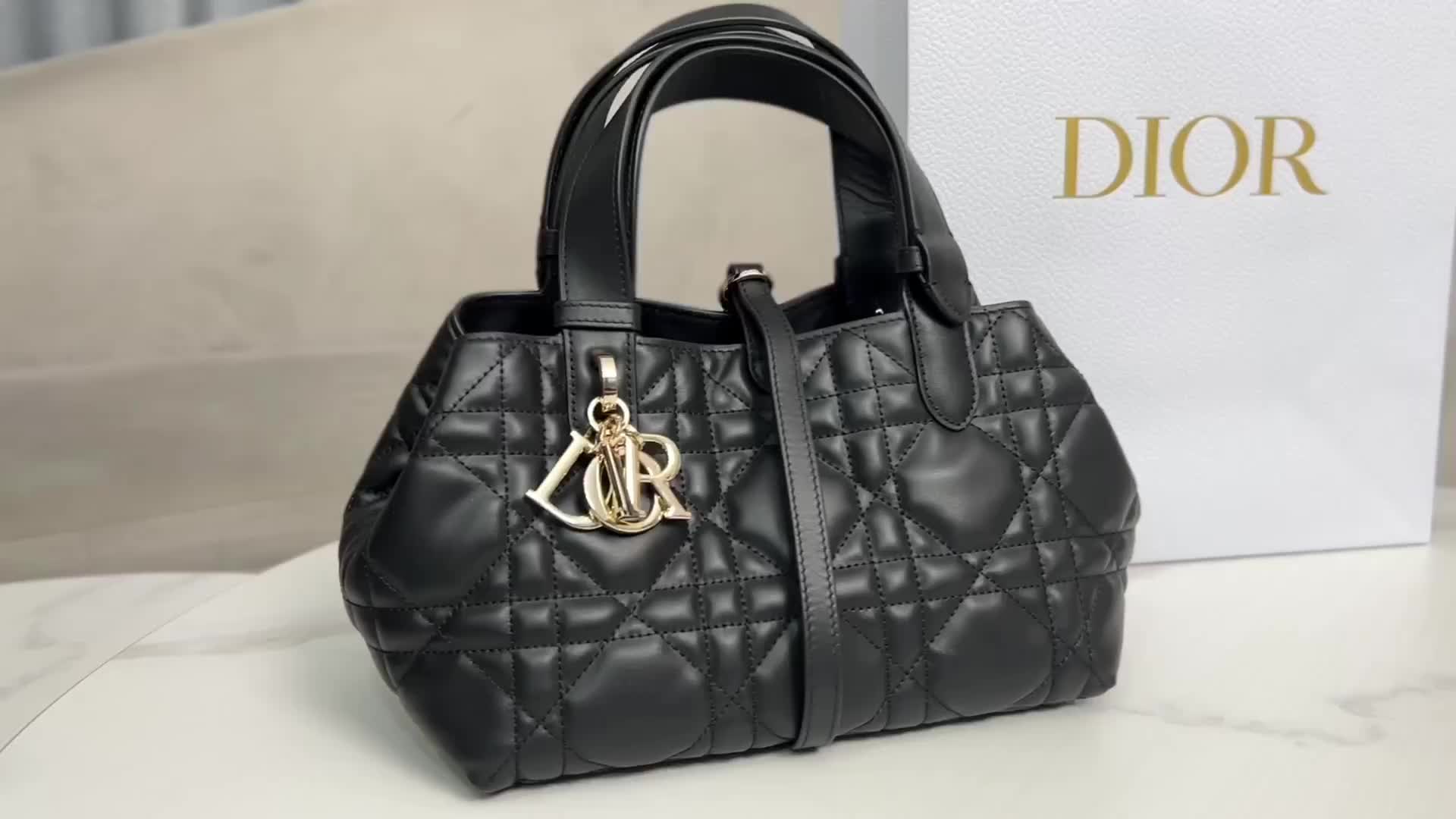 Dior-Bag-Mirror Quality Code: RB6036 $: 249USD