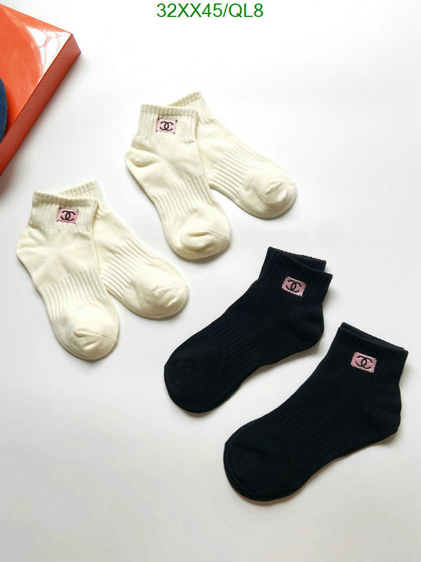 Chanel-Sock Code: QL8 $: 32USD