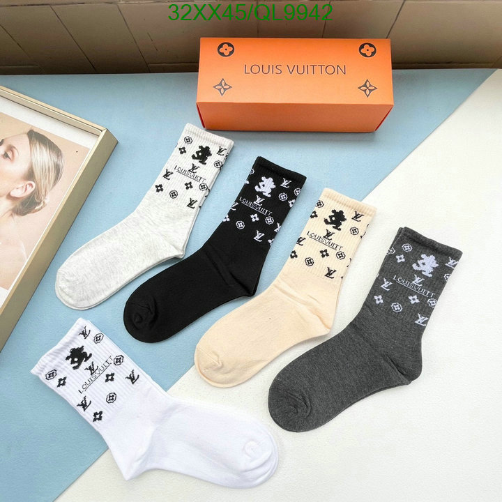 LV-Sock Code: QL9942 $: 32USD