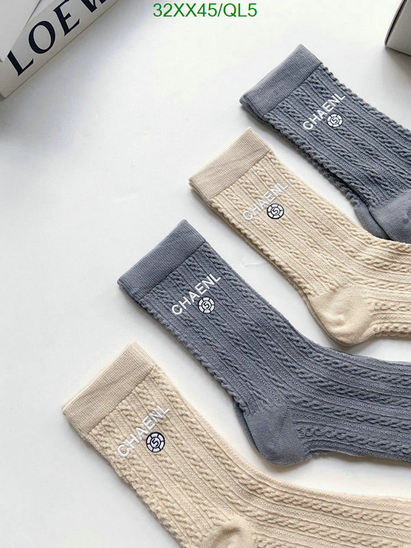 Chanel-Sock Code: QL5 $: 32USD