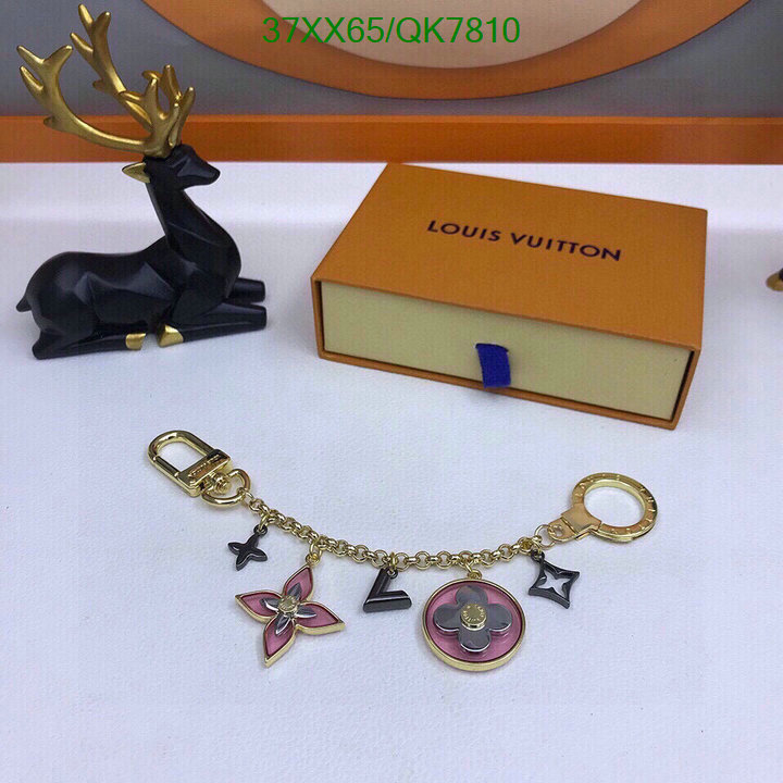 LV-Key pendant Code: QK7810 $: 37USD