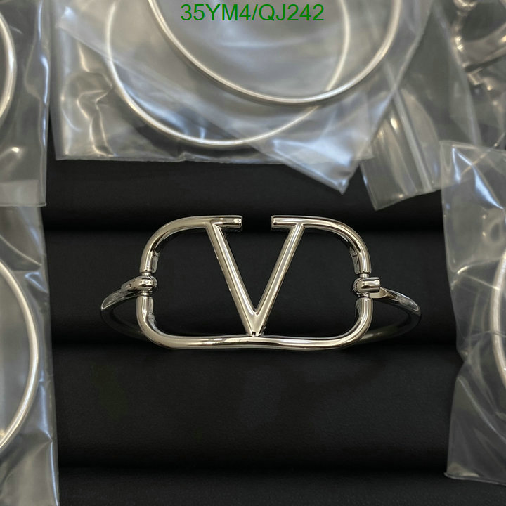 Valentino-Jewelry Code: QJ242 $: 35USD