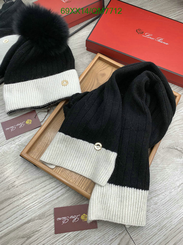 Loro Piana-Scarf Code: QM7712 $: 69USD