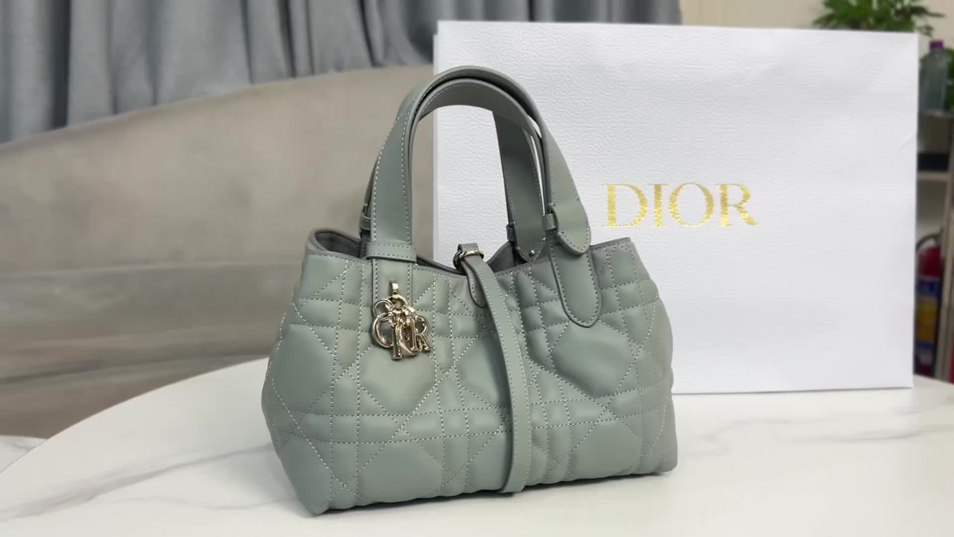 Dior-Bag-Mirror Quality Code: RB6036 $: 249USD