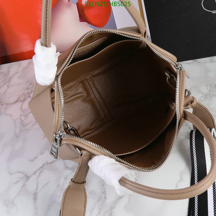 Prada-Bag-4A Quality Code: HB5025 $: 95USD