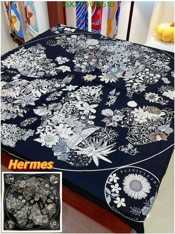 Hermes-Scarf Code: UM510 $: 85USD