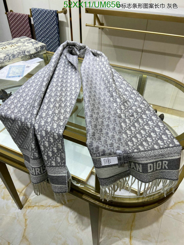 Dior-Scarf Code: UM656 $: 52USD