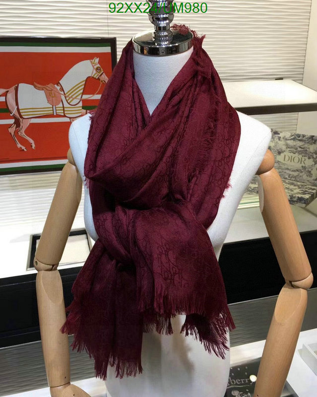 Dior-Scarf Code: UM980 $: 92USD