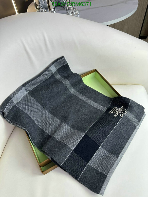 Burberry-Scarf Code: RM6371 $: 35USD