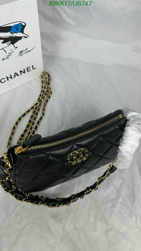 Chanel-Bag-4A Quality Code: UB747