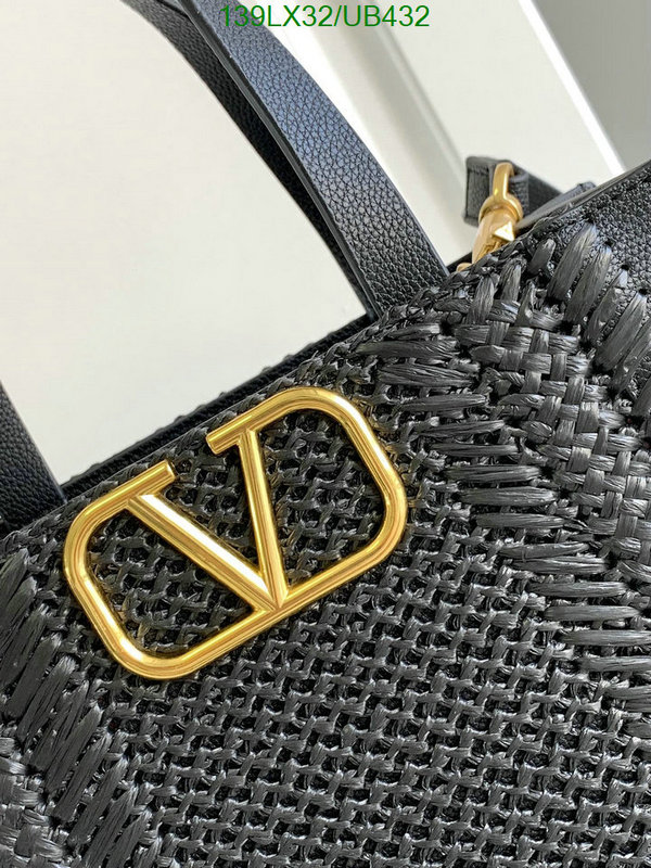 Valentino-Bag-4A Quality Code: UB432