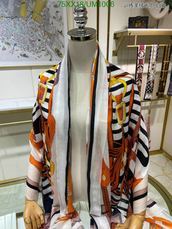 Hermes-Scarf Code: UM1006 $: 75USD