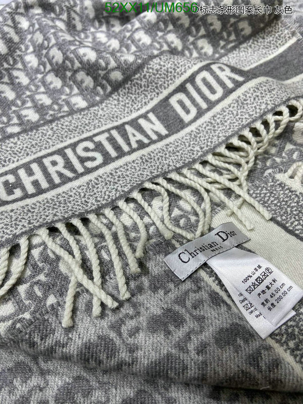 Dior-Scarf Code: UM656 $: 52USD