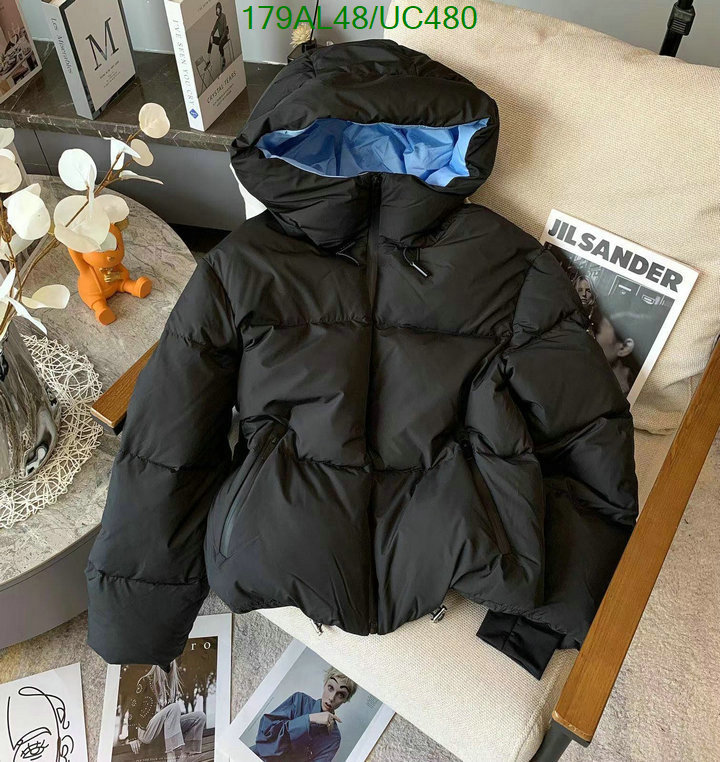 Prada-Down jacket Women Code: UC480 $: 179USD