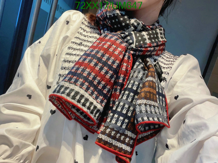 Chanel-Scarf Code: UM647 $: 72USD