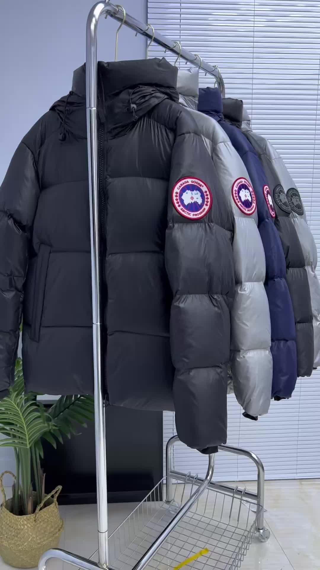 Canada Goose-Down jacket Men Code: QC305 $: 185USD