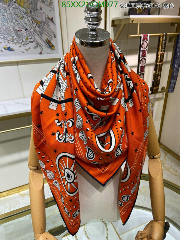 Hermes-Scarf Code: QM977 $: 85USD