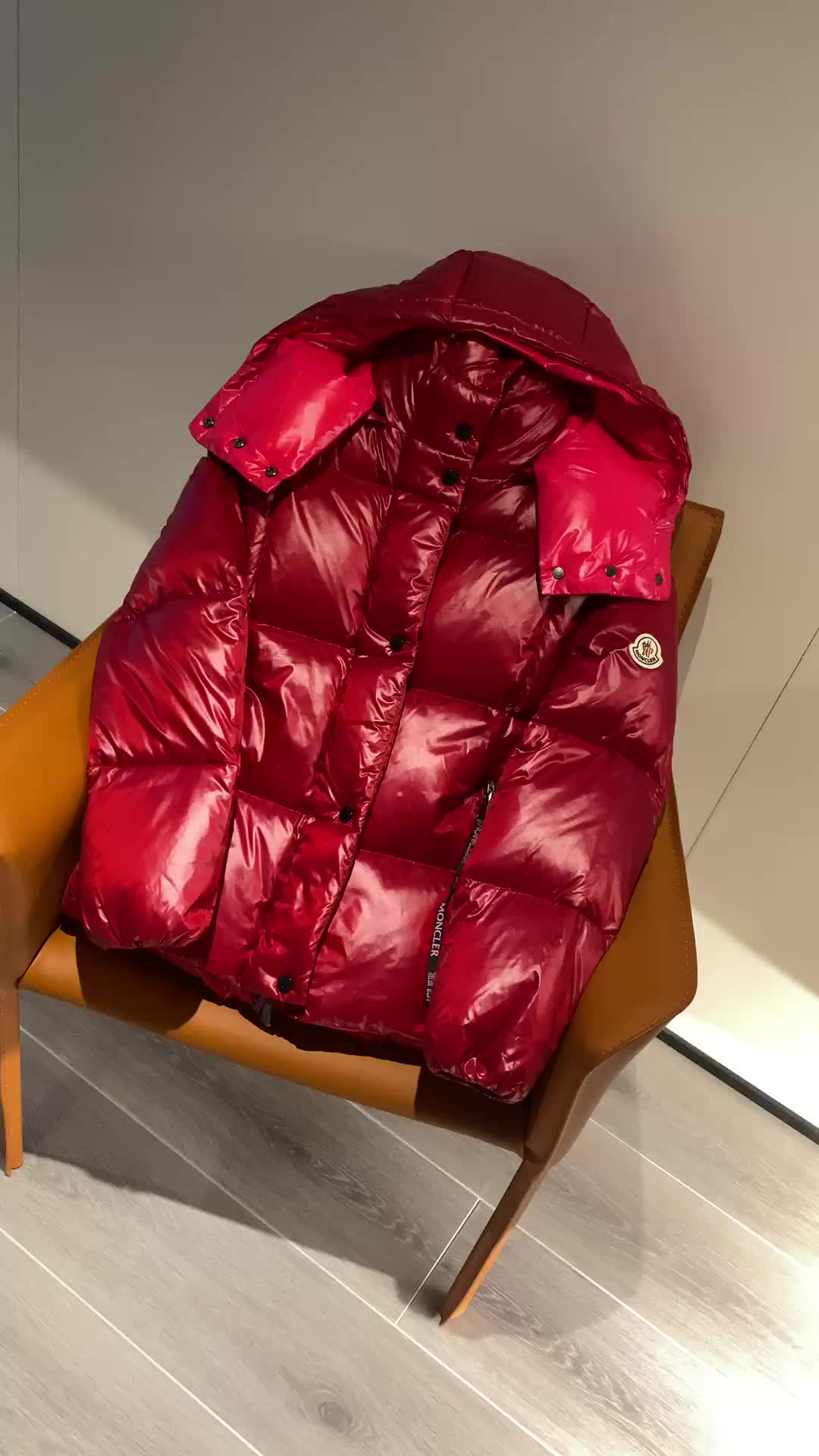 Moncler-Down jacket Women Code: UC474 $: 169USD