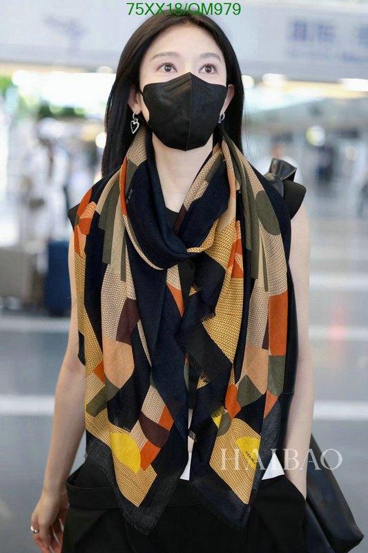 Hermes-Scarf Code: QM979 $: 75USD