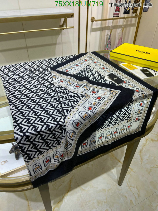 Fendi-Scarf Code: UM719 $: 75USD