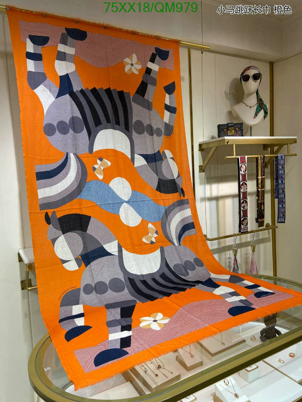 Hermes-Scarf Code: QM979 $: 75USD