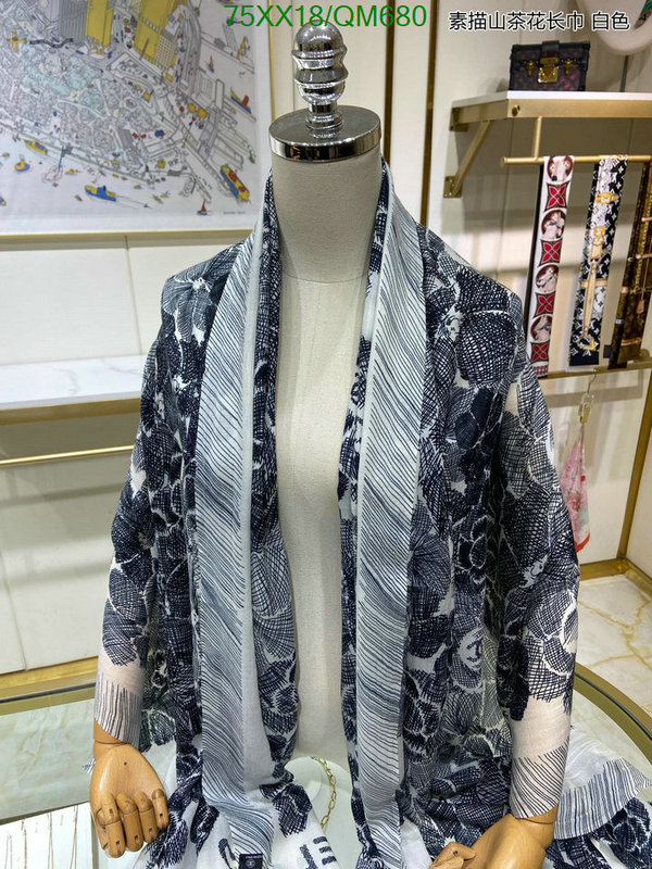 Chanel-Scarf Code: QM680 $: 75USD