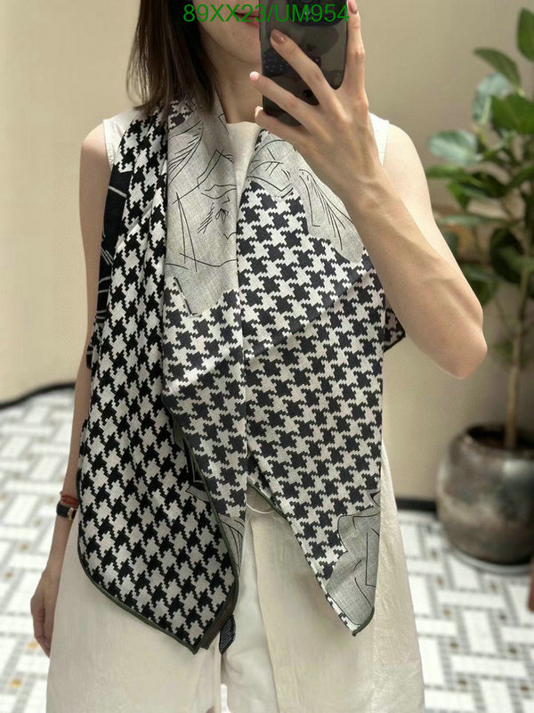 Chanel-Scarf Code: UM954 $: 89USD