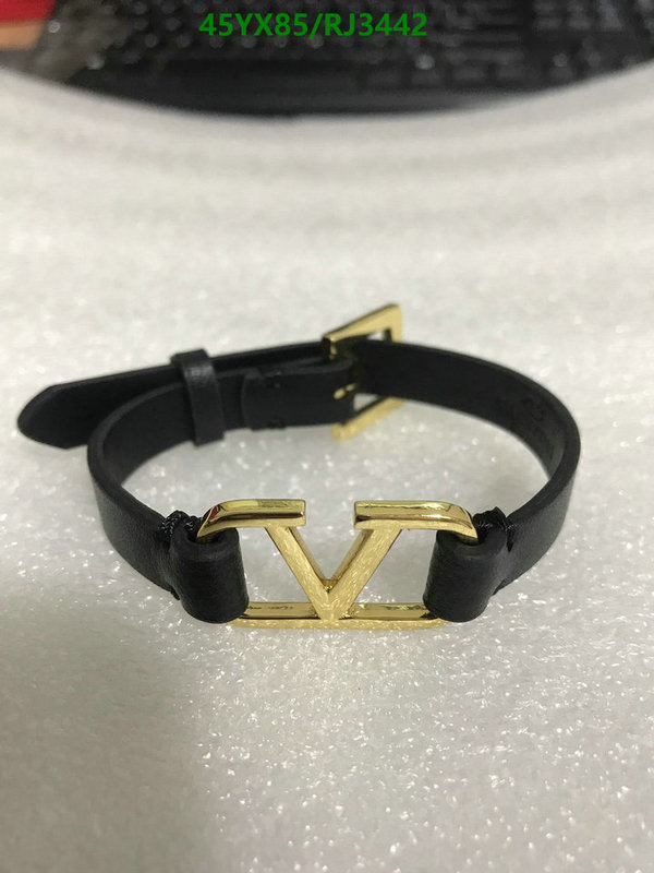Valentino-Jewelry Code: RJ3442 $: 45USD