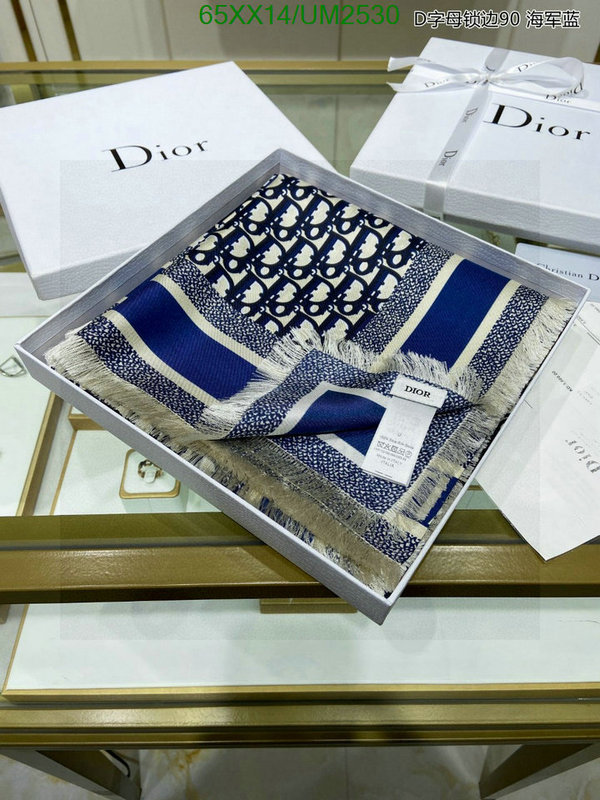 Dior-Scarf Code: UM2530 $: 65USD