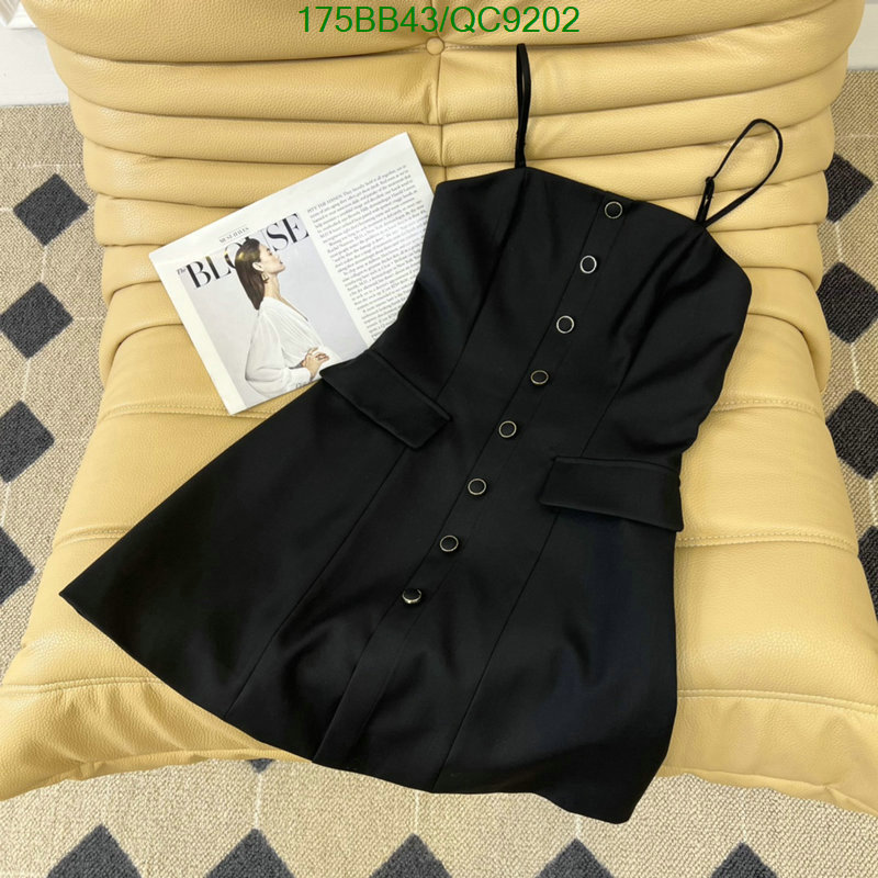 MIUMIU-Clothing Code: QC9202 $: 175USD