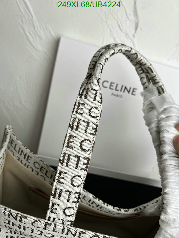 Celine-Bag-Mirror Quality Code: UB4224 $: 249USD