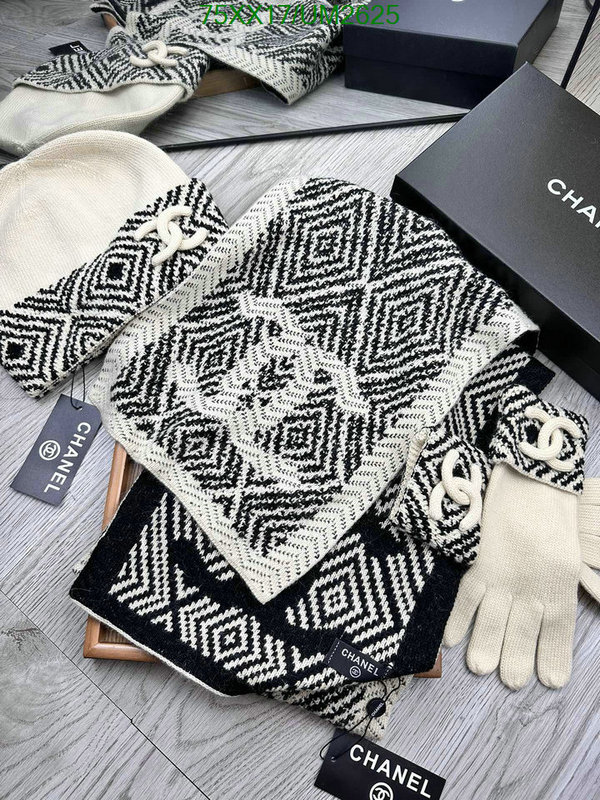 Chanel-Scarf Code: UM2625 $: 75USD