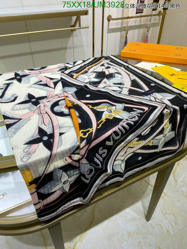 LV-Scarf Code: UM3928 $: 75USD