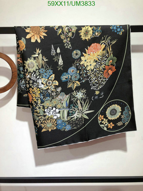 Hermes-Scarf Code: UM3833 $: 59USD