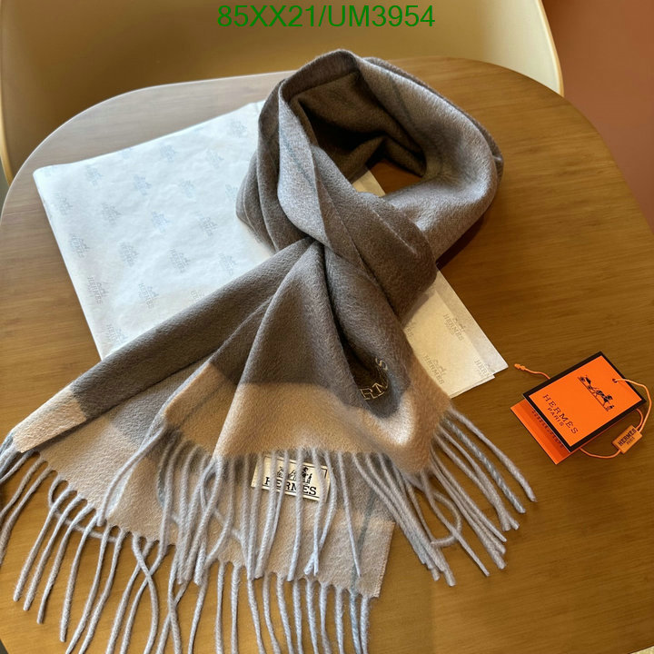 Hermes-Scarf Code: UM3954 $: 85USD