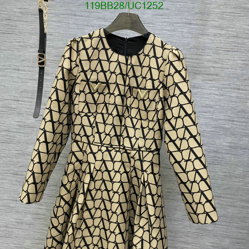 Valentino-Clothing Code: UC1252 $: 119USD