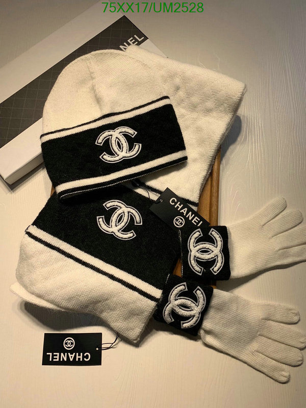 Chanel-Scarf Code: UM2528 $: 75USD