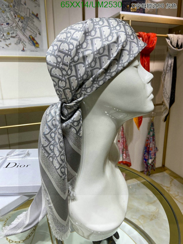 Dior-Scarf Code: UM2530 $: 65USD