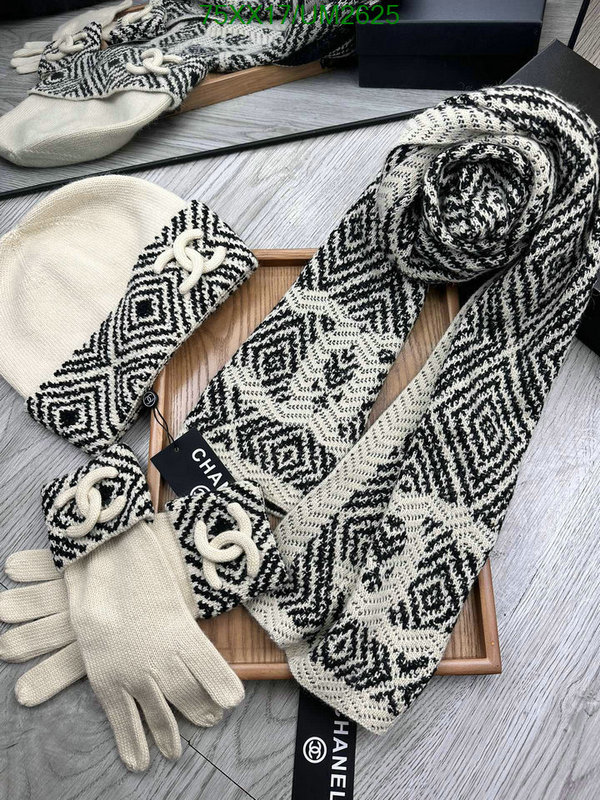 Chanel-Scarf Code: UM2625 $: 75USD