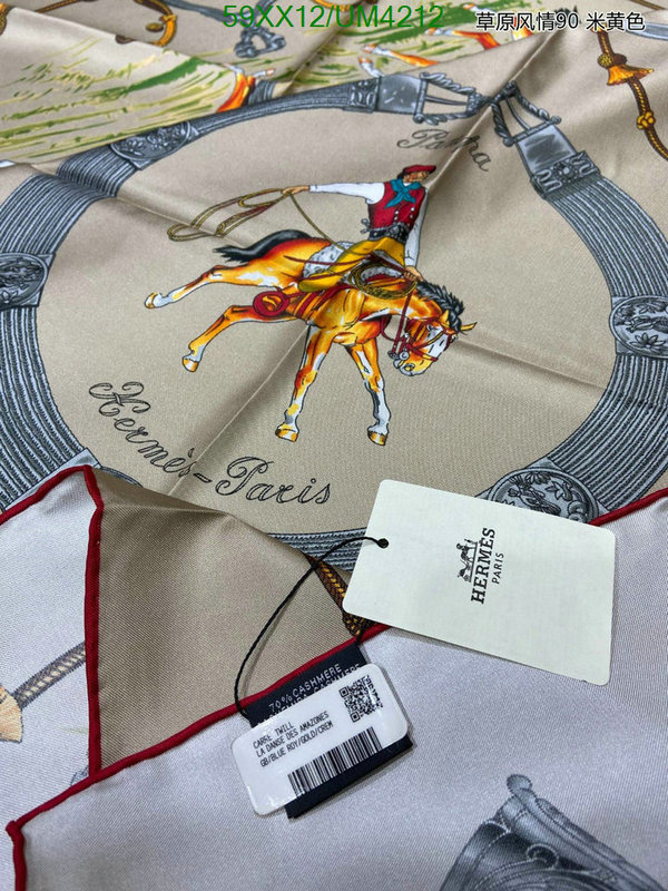 Hermes-Scarf Code: UM4212 $: 59USD