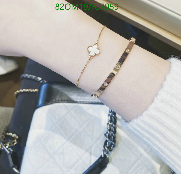 Cartier-Jewelry Code: RJ7959 $: 82USD