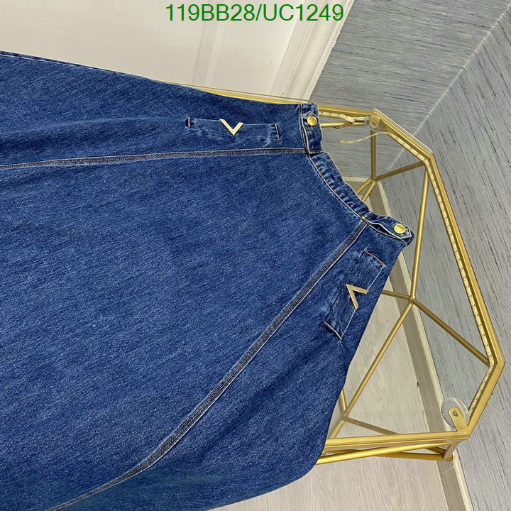 Valentino-Clothing Code: UC1249 $: 119USD