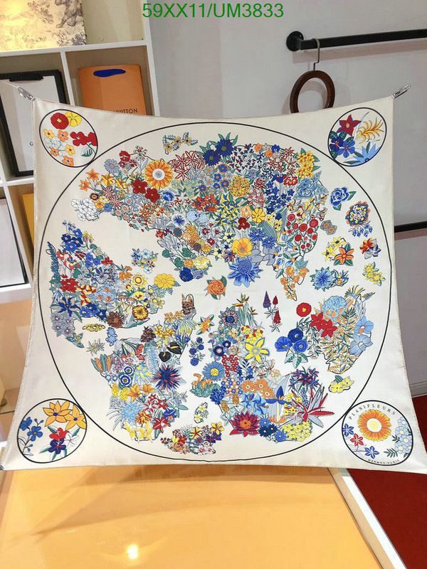 Hermes-Scarf Code: UM3833 $: 59USD